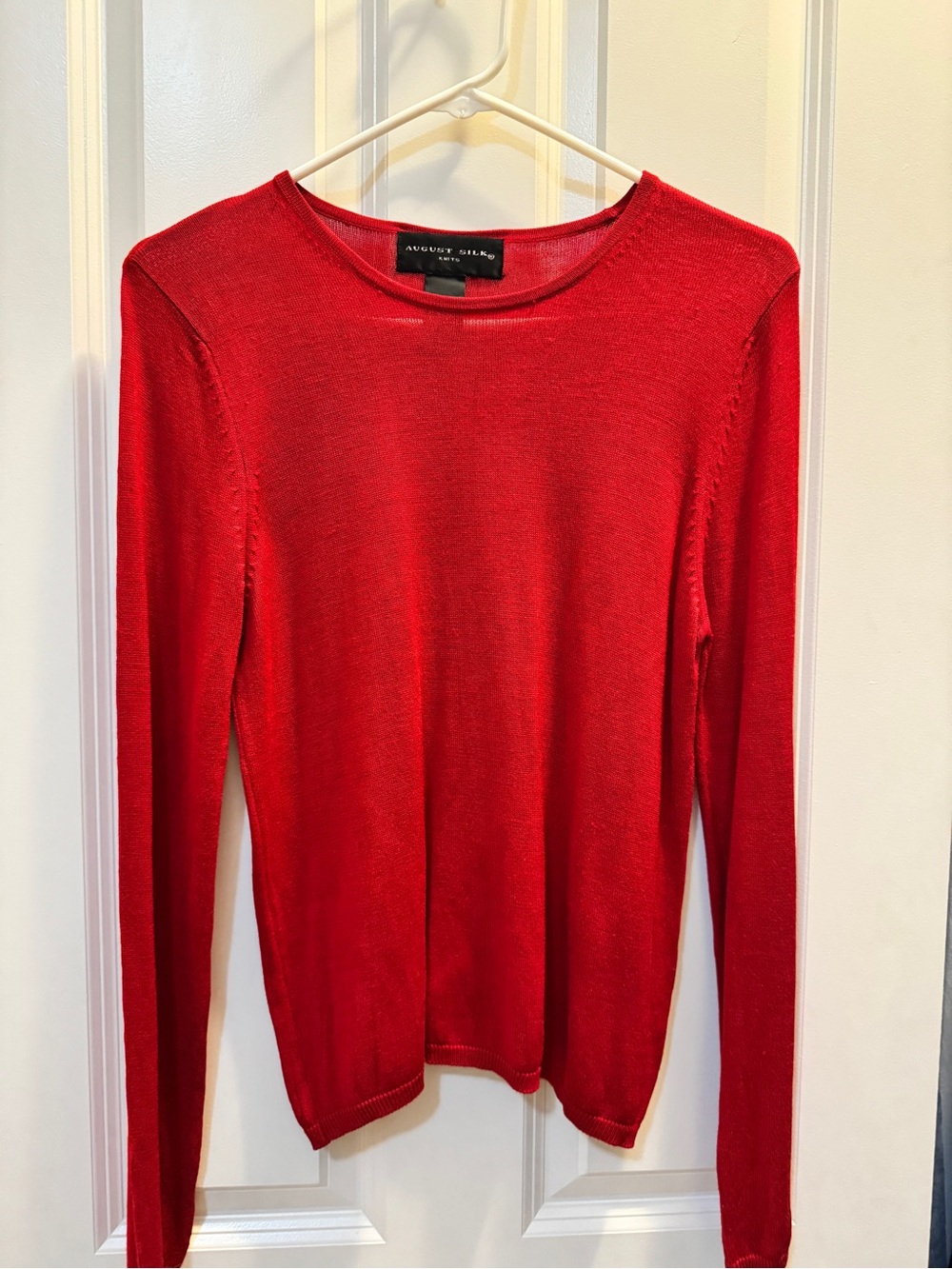 August Silk Women's Bright Red Crewneck Sweater 100% Silk Size Medium